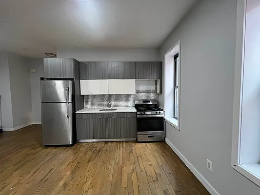 Rented by Budget Real Estate NYC Inc | media 19