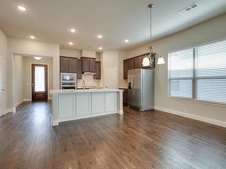 16417 Garden Dr — Photo 9