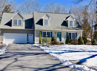 4 Tonkawa Ave, Westerly, RI 02891