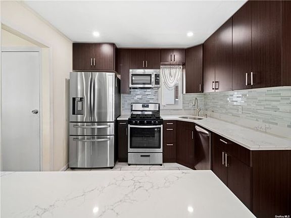 3rd image of 86-29 262nd St #1