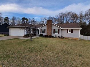 235 Timber Ridge Trl, Carrollton, GA 30117