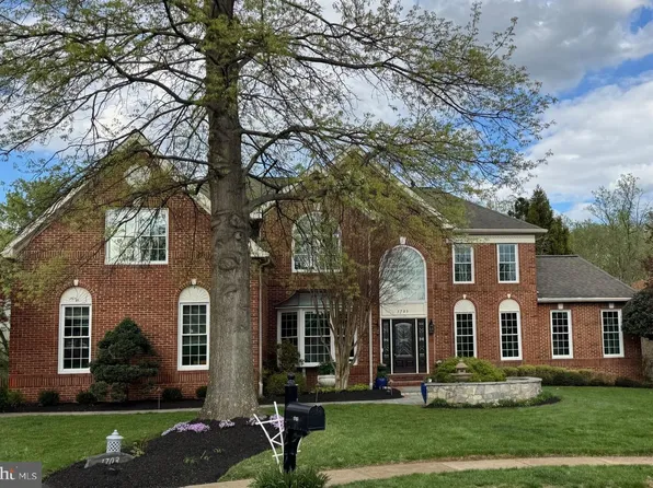 1703 Raleigh Hill Rd, Vienna, VA 22182