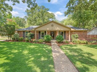2914 Valley Park Dr, Little Rock, AR 72212