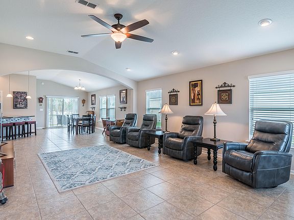 3rd image of 15480 Bareback Dr