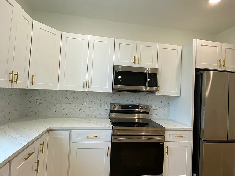 4202 Fairmount Ave #2 — Photo 3