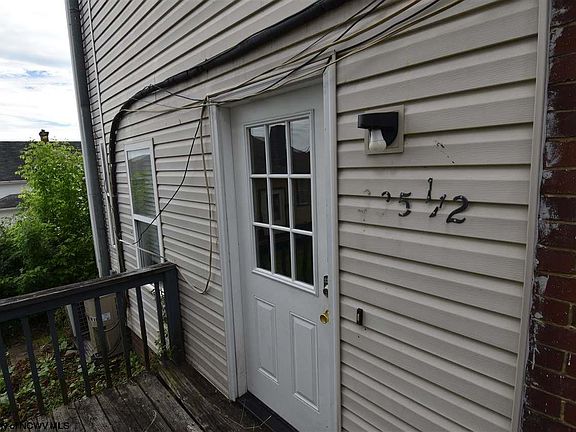 2nd image of 335 1/2 Beverly St