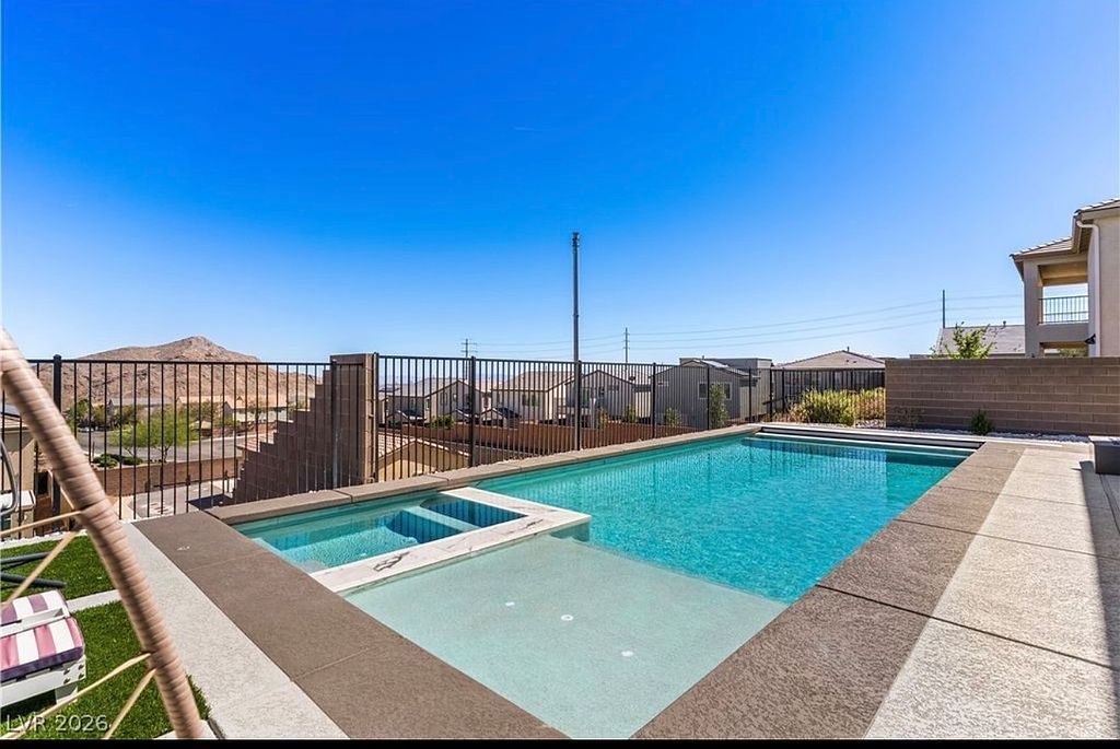 4504 Amazing View St - Property Image