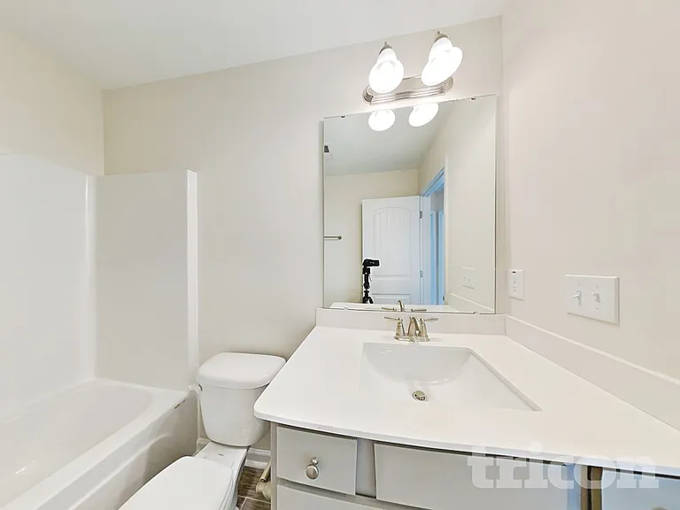 116 Greenhouse St — Photo 12