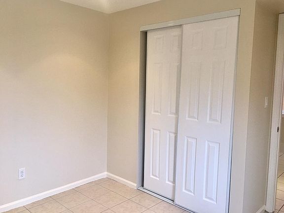 3rd image of 2463 30th Ave