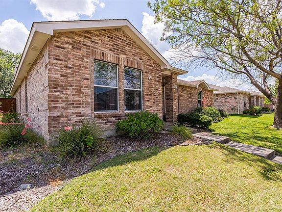 5th image of 2507 Barksdale Dr