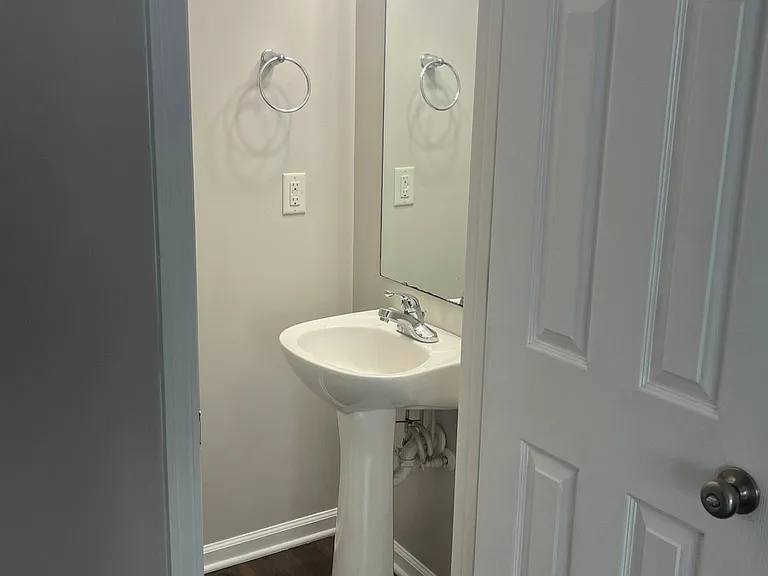 713 Maryland St — Photo 5