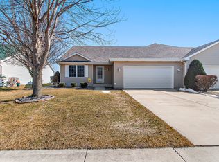 525 Division St, Peotone, IL 60468