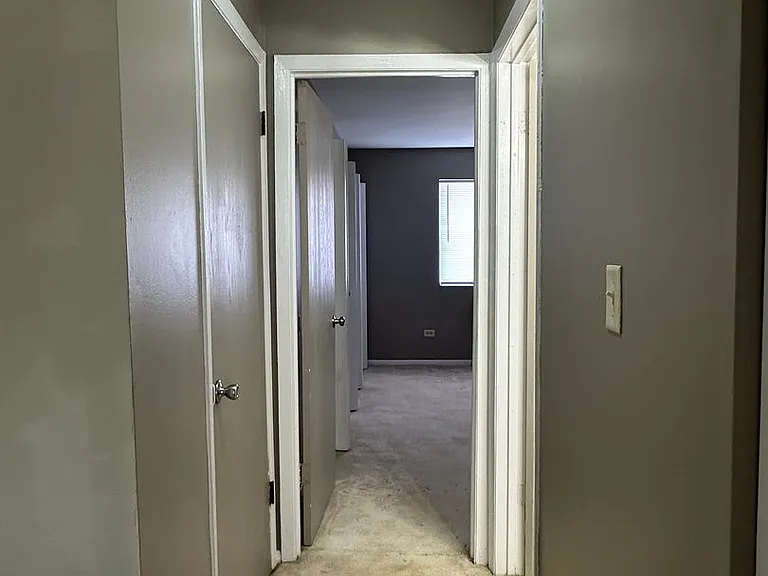 2342 W Nichols Rd — Photo 8