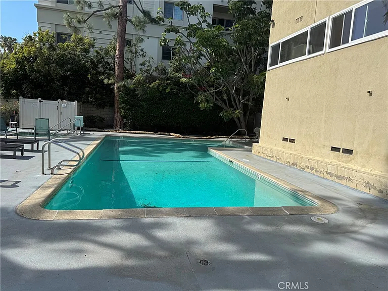 11138 Aqua Vista St — Photo 17