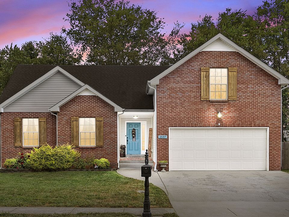 1st image of 2537 Centerstone Cir