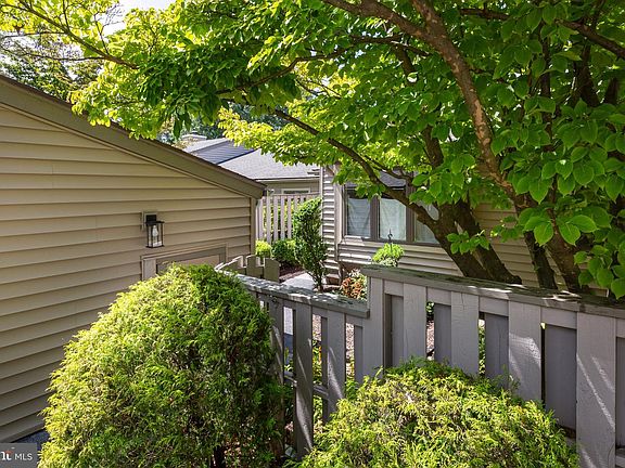 3rd image of 266 Chatham Way