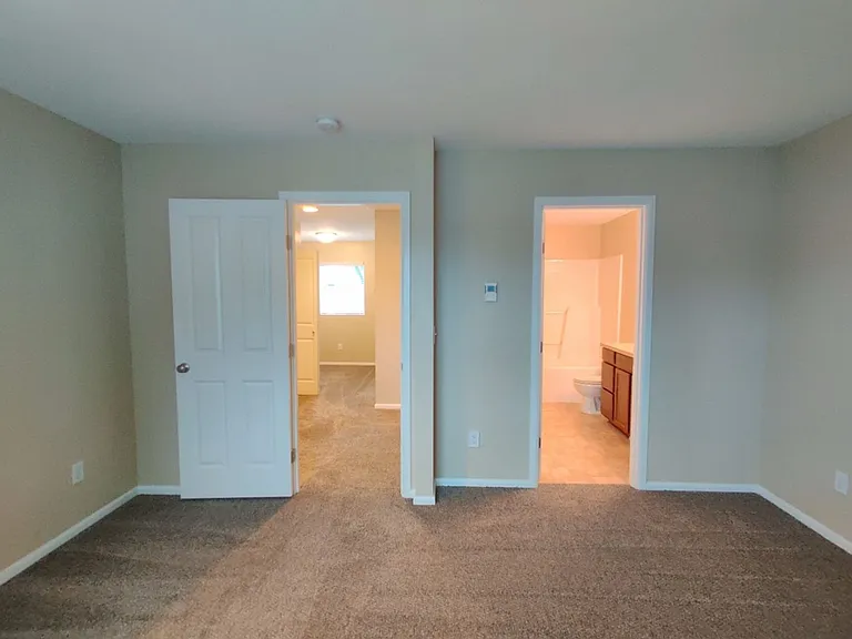 8726 Stockholm Ln NE — Photo 10