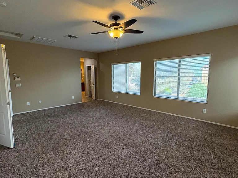 15165 N 143rd Ave — Photo 36