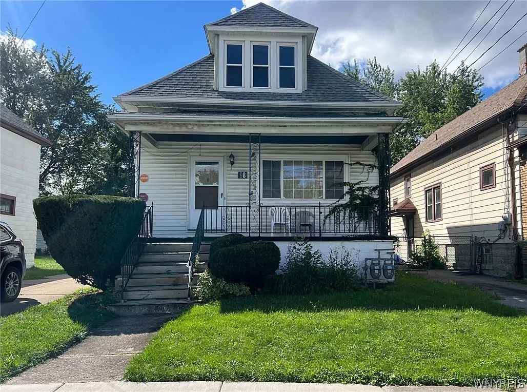 2 bed, 1.0 bath, 2175 sqft, $1,150 — Photo 1