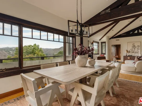 1273 Fernwood Pacific Dr, Topanga, CA 90290