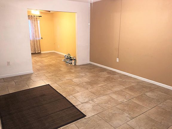 2nd image of 635 Northlake Blvd