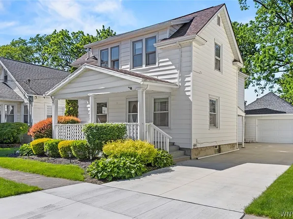 19 Millar Pl, Lockport, NY 14094
