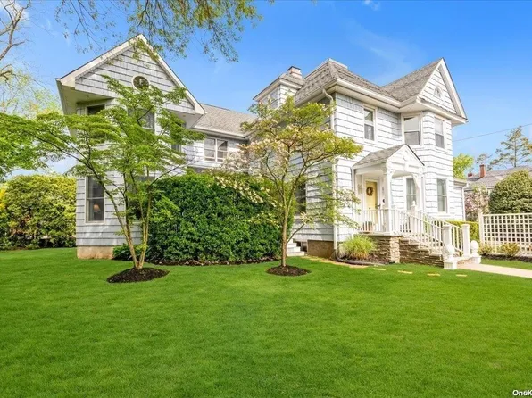 23 Florence Avenue, Oyster Bay, NY 11771