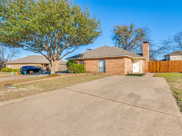1728 Dynasty Dr, Glenn Heights, TX 75154