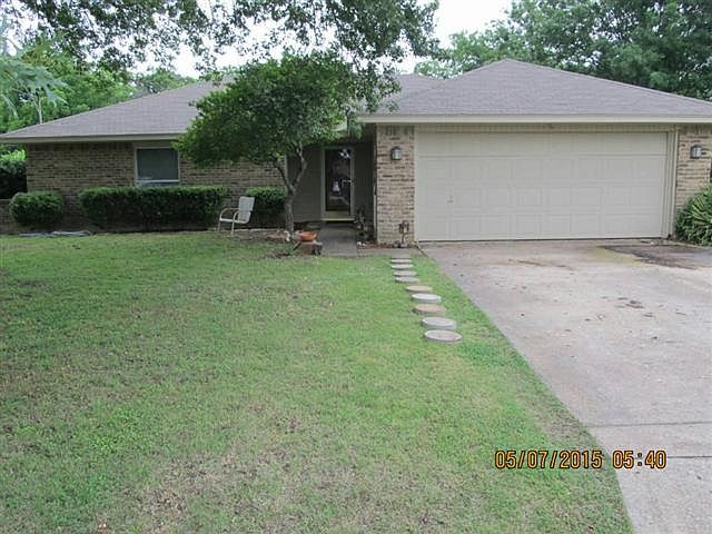 1st image of 809 Twilight Dr