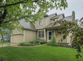 16704 W 157th St, Olathe, KS 66062