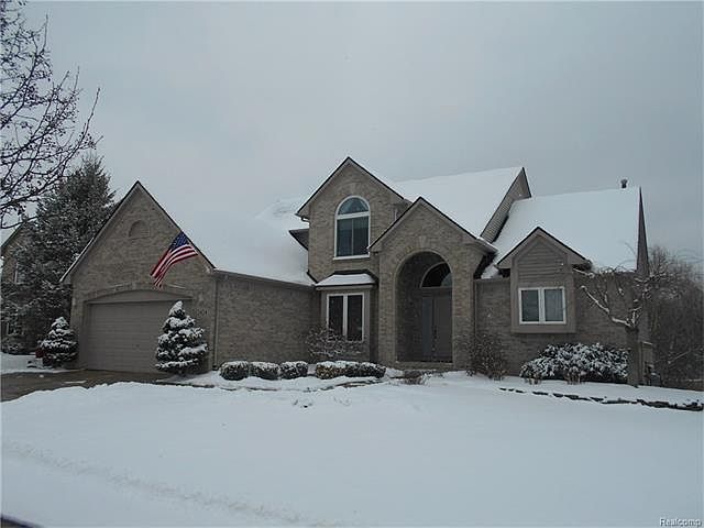 1st image of 2424 Ivy Hill Dr