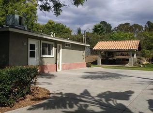 160 Bamboo Ln, Fallbrook, CA 92028