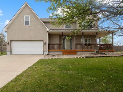2305 SE Horseshoe Dr, Oak Grove, MO, 64075