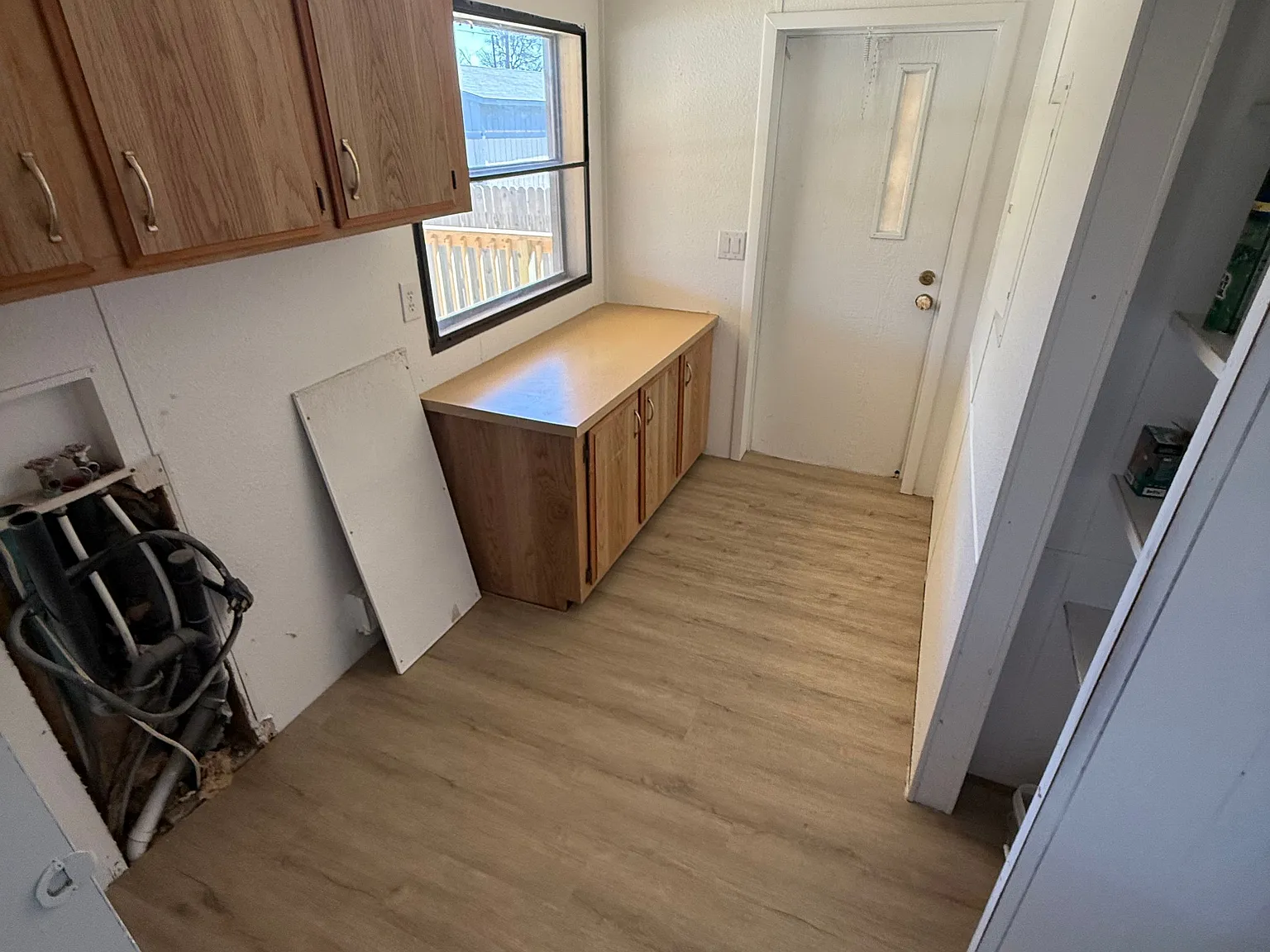 3 bed, 1500 sqft, $1,575 — Photo 2
