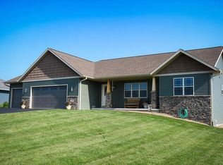 2130 Island View Ln, Mosinee, WI 54455