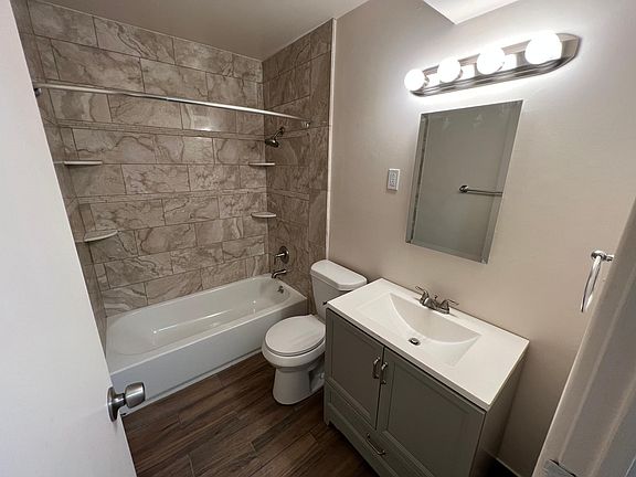 5th image of 149 Colonial Oaks #8608a2a4a