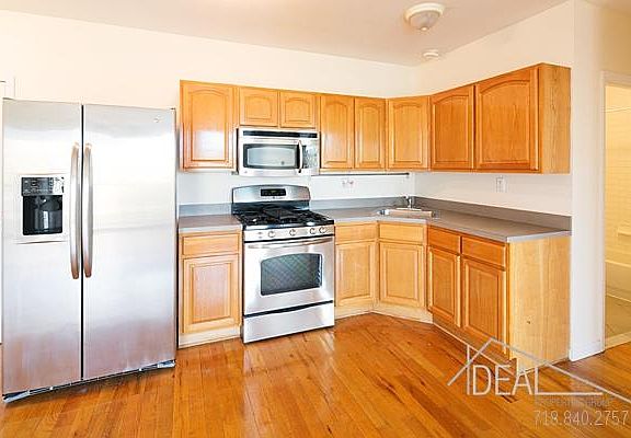 3rd image of 259 15th St APT 504