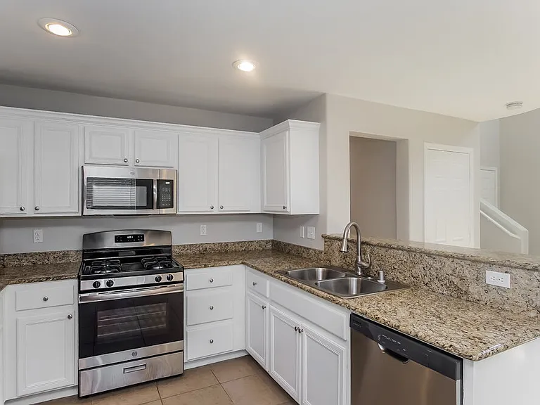 1136 Lilac Charm Ave — Photo 7