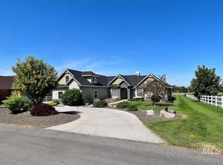 2998 S Bo Daniel Ln, Nampa, ID 83687