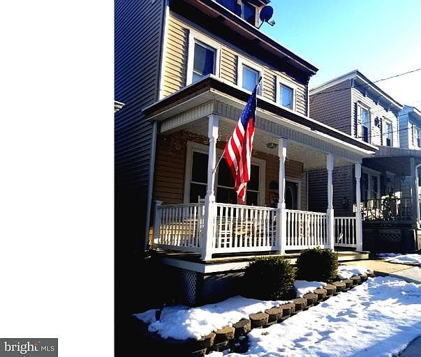 1st image of 1123 Pottsville St