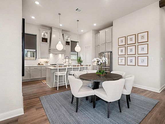 Braeswood Dining Room