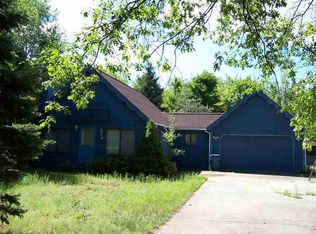 314 Autumn Ln, Roscommon, MI 48653