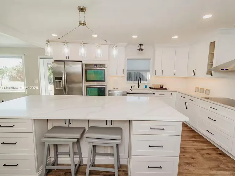9675 SW Anchor Dr — Photo 16