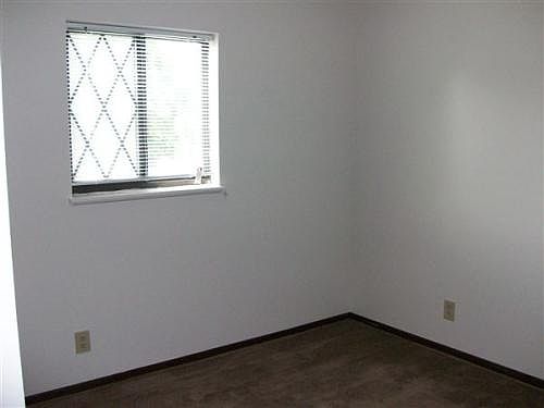 5th image of 400 Cleveland St APT 10
