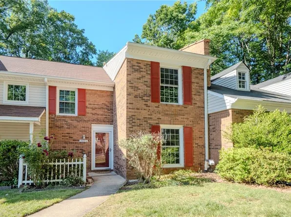 2696 Saint Johns Pl, Winston Salem, NC 27106