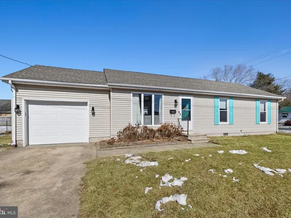 200 Tulip Pl, Seaford, DE 19973