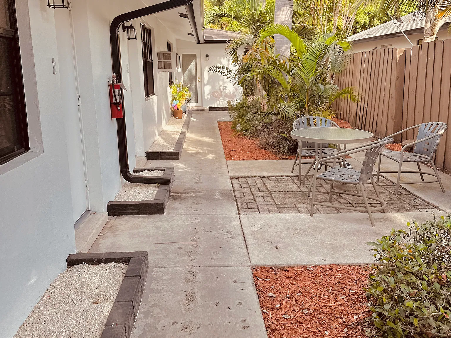 1240 NE 12th Ave — Photo 1
