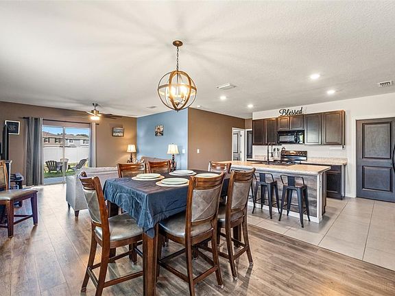 5th image of 6561 Seaway Dr
