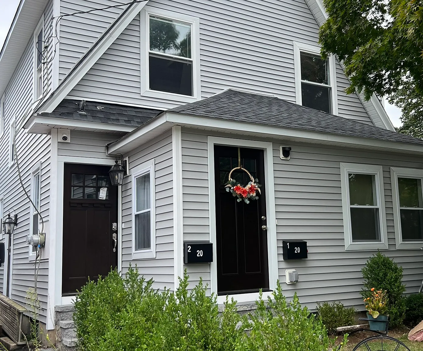 2 bed, $3,100 — Photo 1