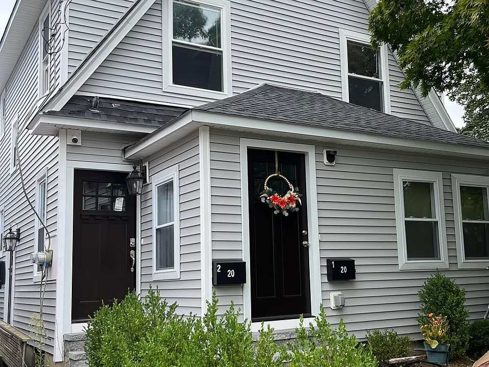 20 Van Dyke Pl #2